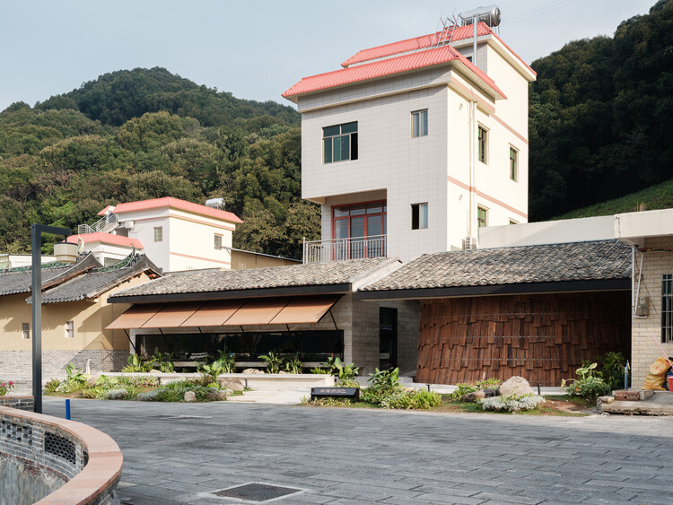 Tree Tavern & Cave Teahouse / ARC Z Architects + Practice on Earth - Exterior Photography