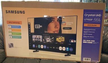 Samsung TV box with Dua Lipa on it.