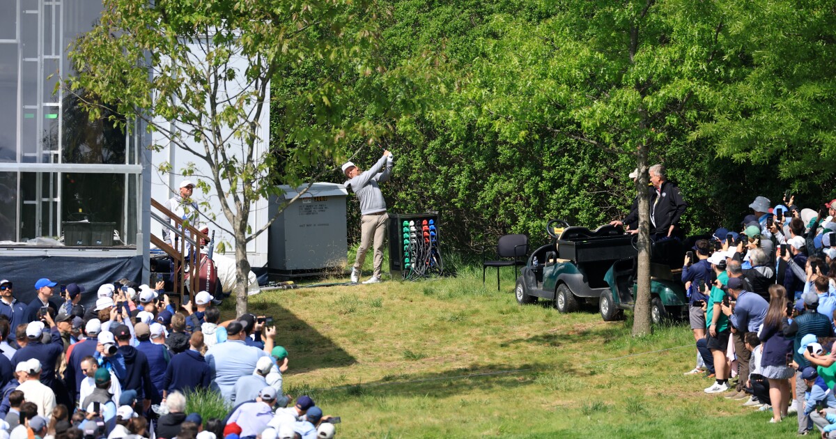 Cameron Smith has an Adventurous 18th Hole at Aronimink