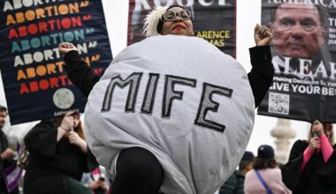 Abortion pill mifepristone gets a 1-week reprieve from Supreme Court : NPR