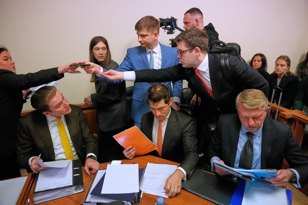 Russia orders Euroclear to pay compensation to its central bank