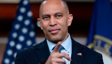 Jeffries' job grows more difficult in race for House and speaker's gavel