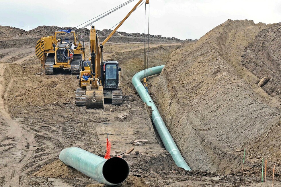 Federal officials approve controversial segment of Dakota Access oil pipeline