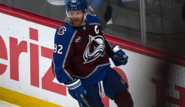 Hockey star uses in-skate sensors, AI-driven movement platform to manage his knee and workload