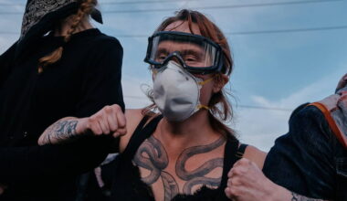 Photos show protesters and ICE agents clashing outside a New Jersey detention center