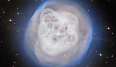 Telescope captures a dying star resembling a crystal ball