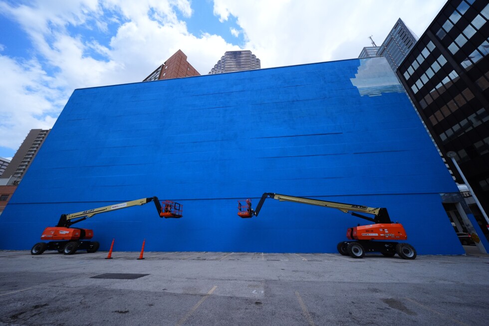 Beloved Dallas whale mural disappears amid World Cup preparations
