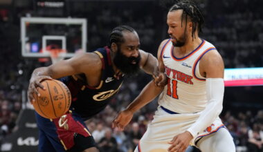 Knicks move within 1 win of NBA Finals with 121-108 victory over Cavaliers