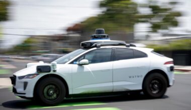 Waymo suspends all freeway rides over safety