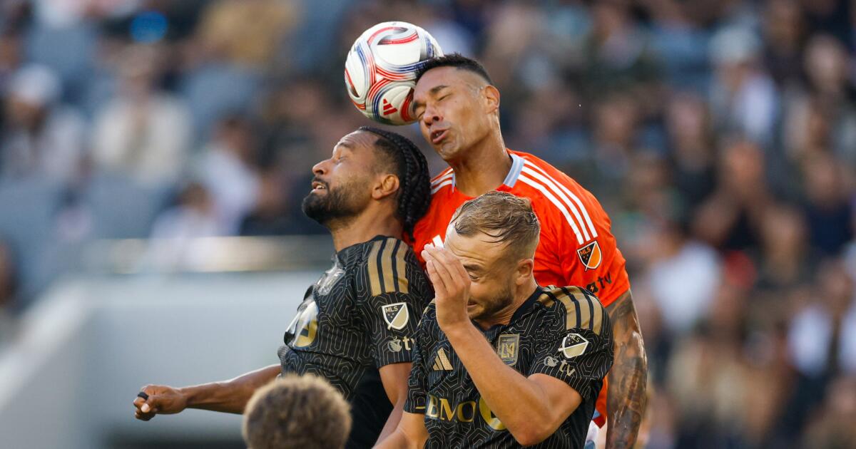 LAFC can't stop Jack McGlynn, Mateusz Bogusz in loss to Houston