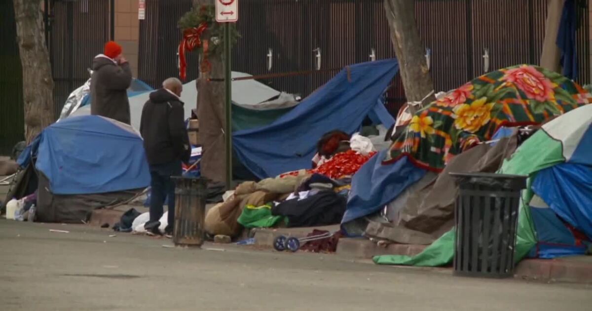 Mobile team aims to help people living outside with serious mental health issues