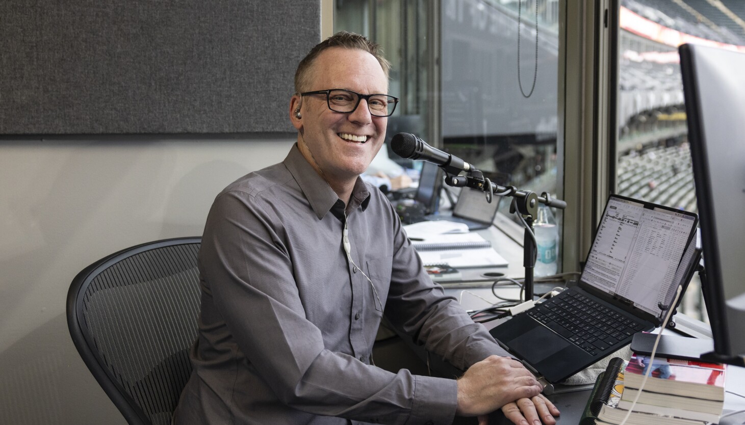 White Sox radio (and former Cubs TV) voice Len Kasper: 'This is where I belong'