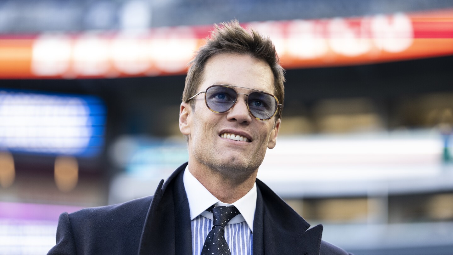 Tom Brady will call his first game in New England in Week 9