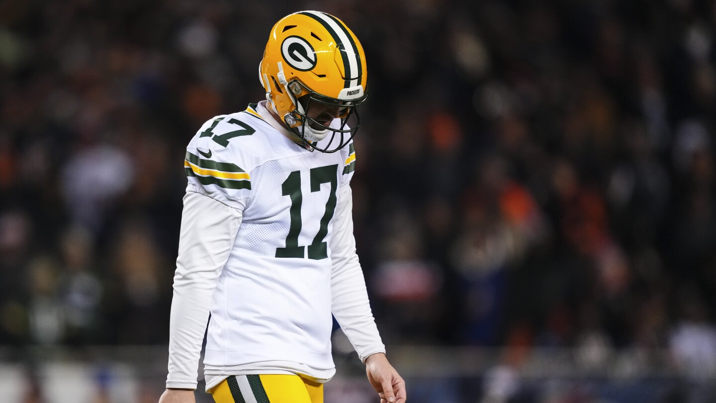 Packers release K Brandon McManus