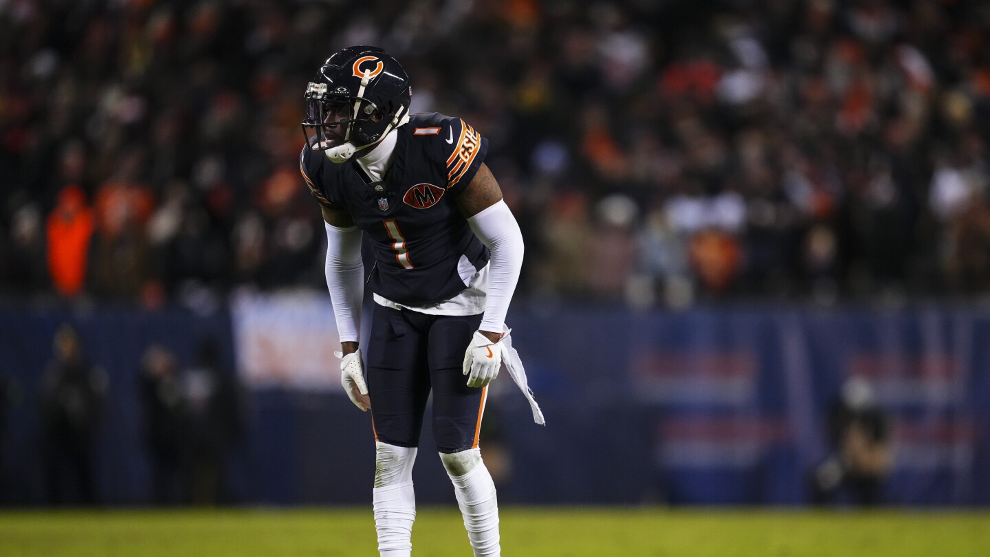 Jaylon Johnson not participating in voluntary offseason work