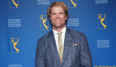 Greg Olsen wins Emmy, over Tom Brady