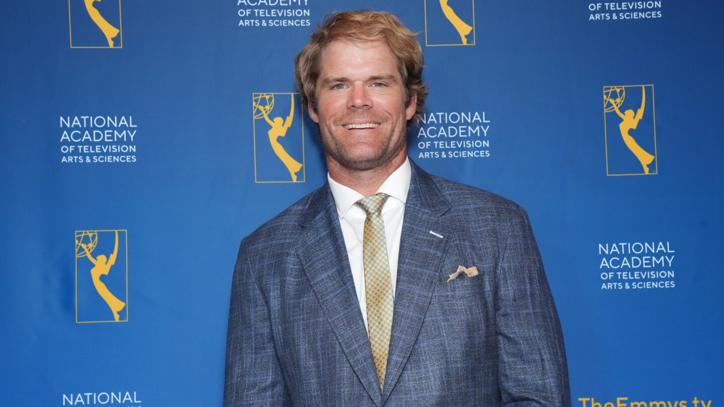 Greg Olsen wins Emmy, over Tom Brady