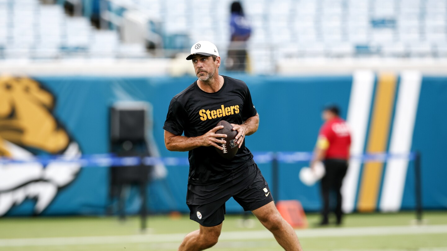 Report: Aaron Rodgers did not meet with the Steelers over the weekend