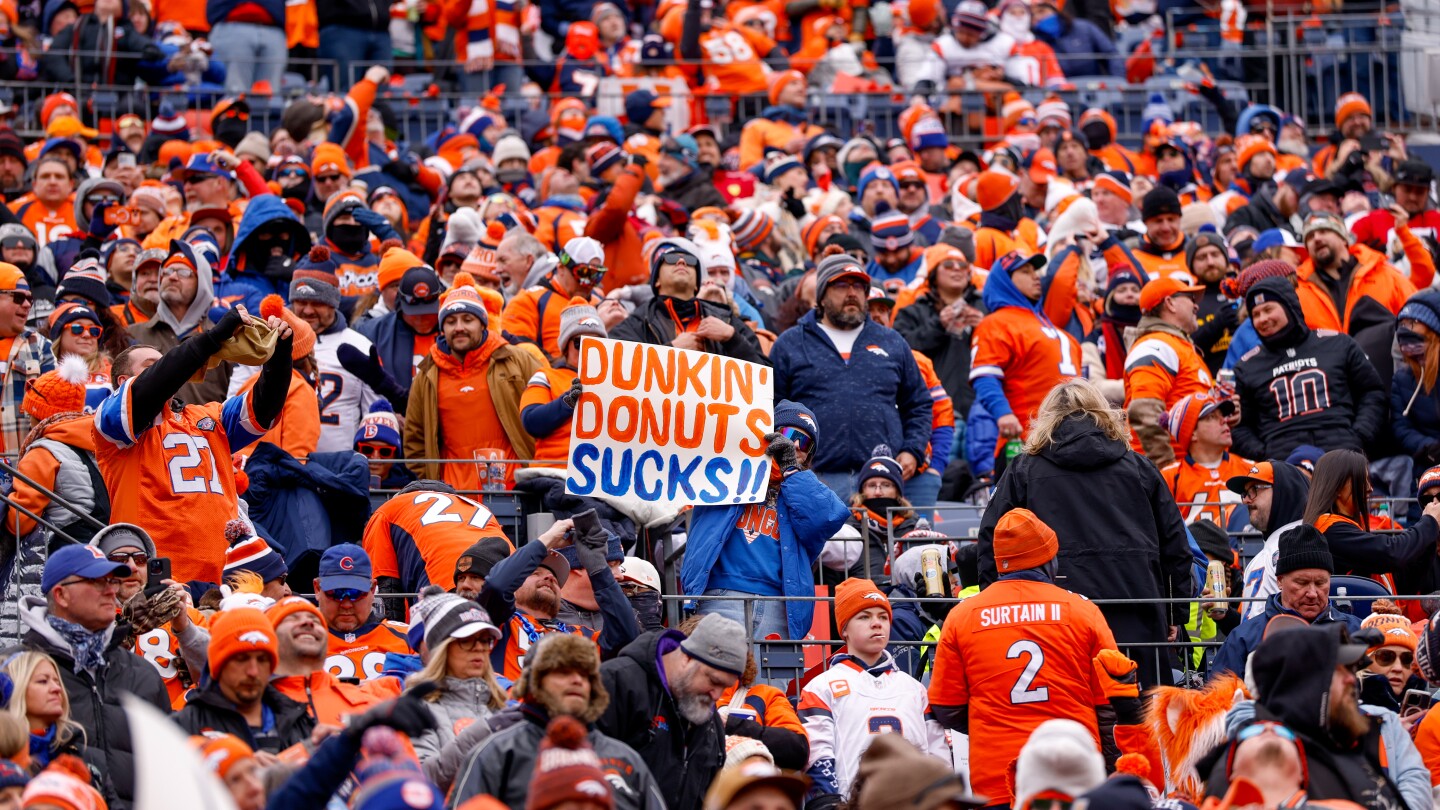 Broncos have record season-ticket renewal rate, at 99.5 percent