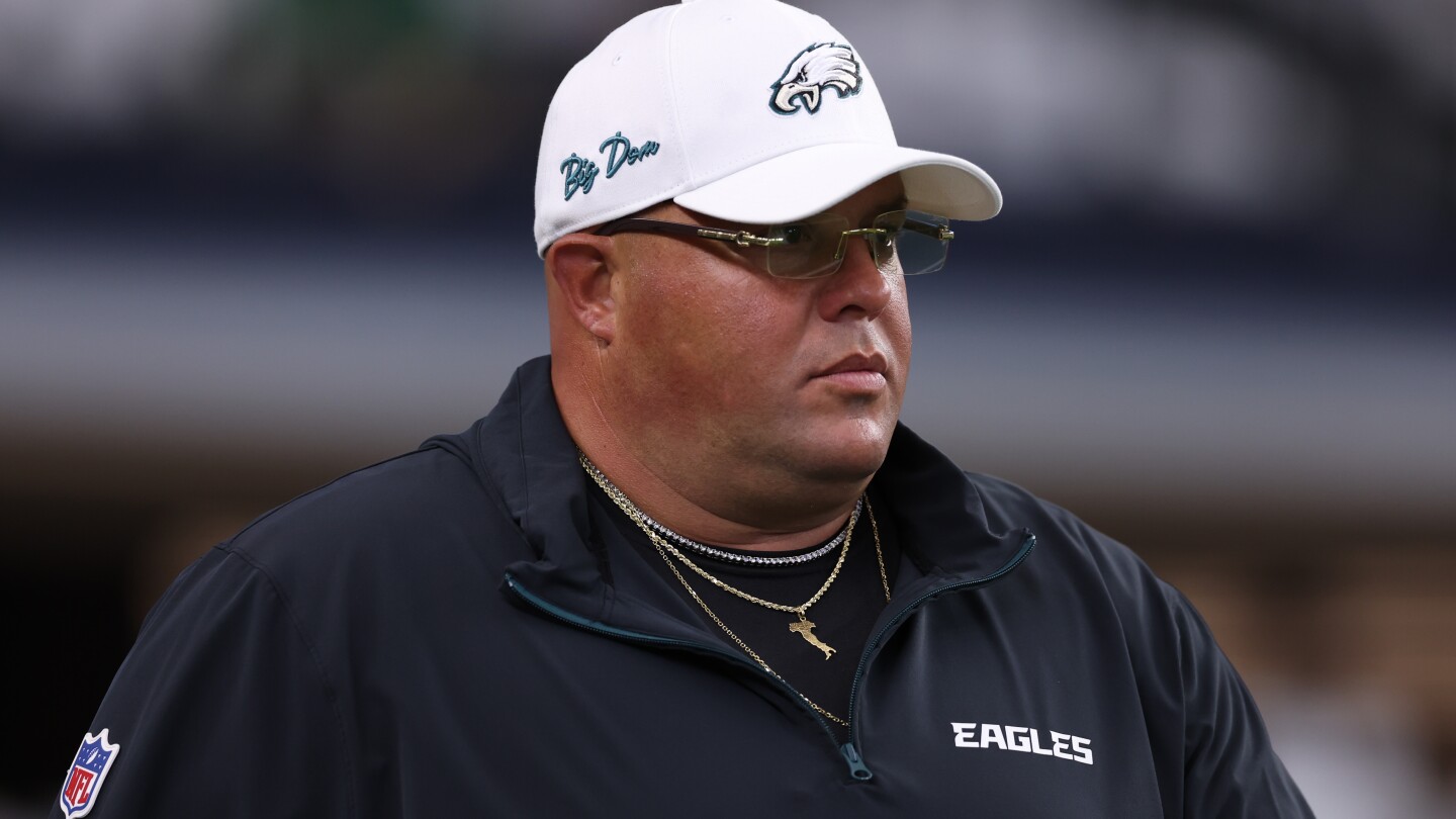 Eagles extend contracts of Big Dom, assistant G.M. Jon Ferrari