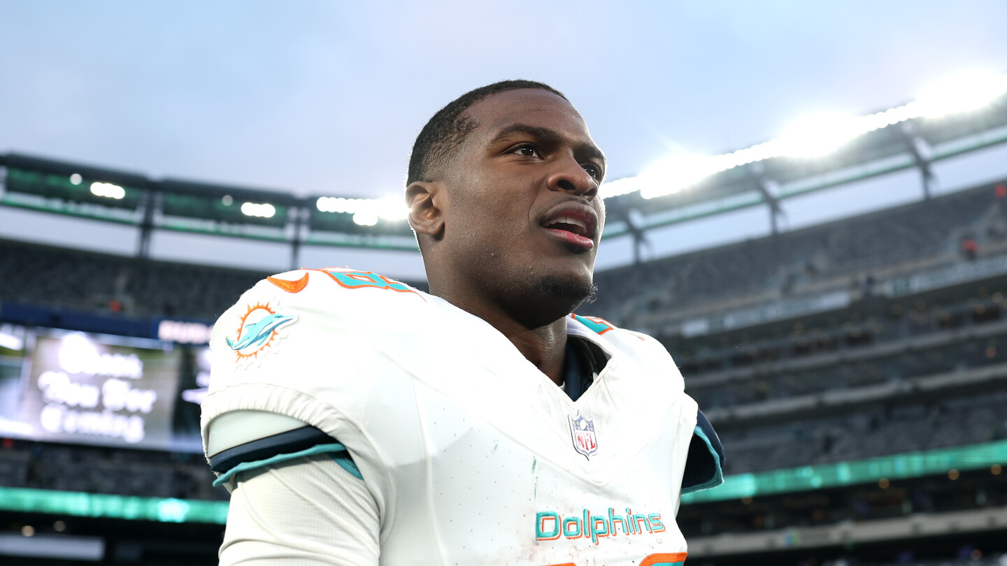 Inside the De'Von Achane deal