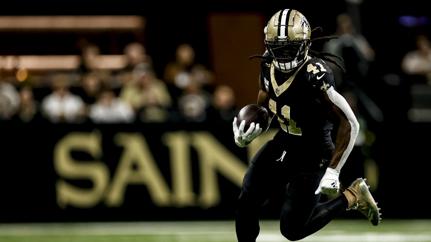 Alvin Kamara: I couldn't be happier that Saints signed Travis Etienne