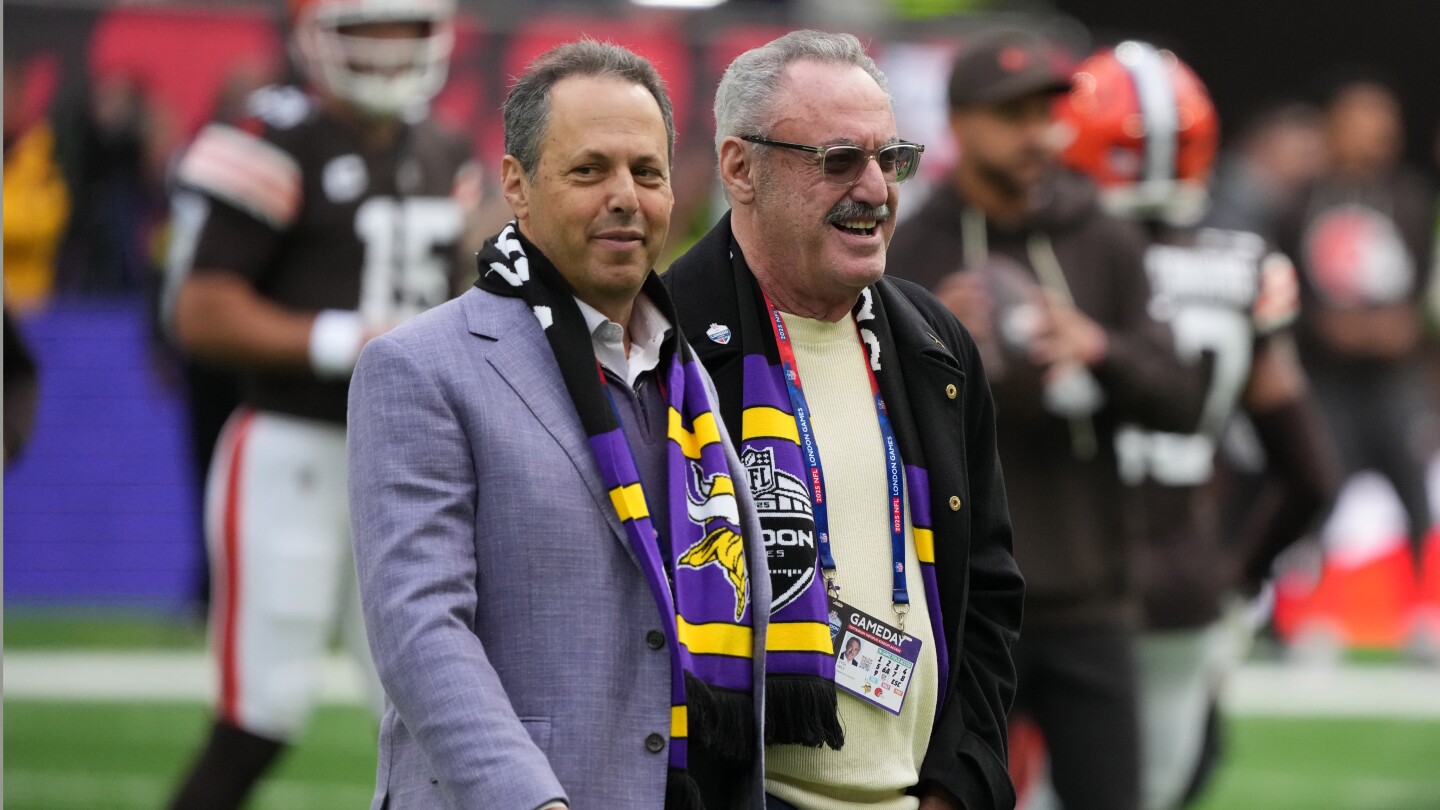Vikings' massive drop in spending prompts speculation of a possible sale