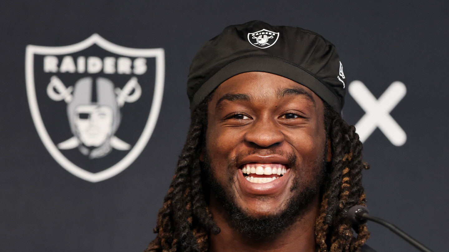 Klint Kubiak wants to challenge Ashton Jeanty, get more out of him in Year 2