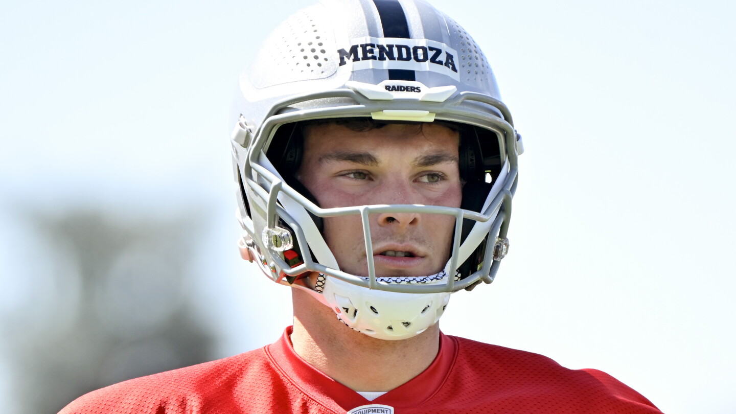 Fernando Mendoza wasn't happy to leave work for NFLPA Rookie Premiere