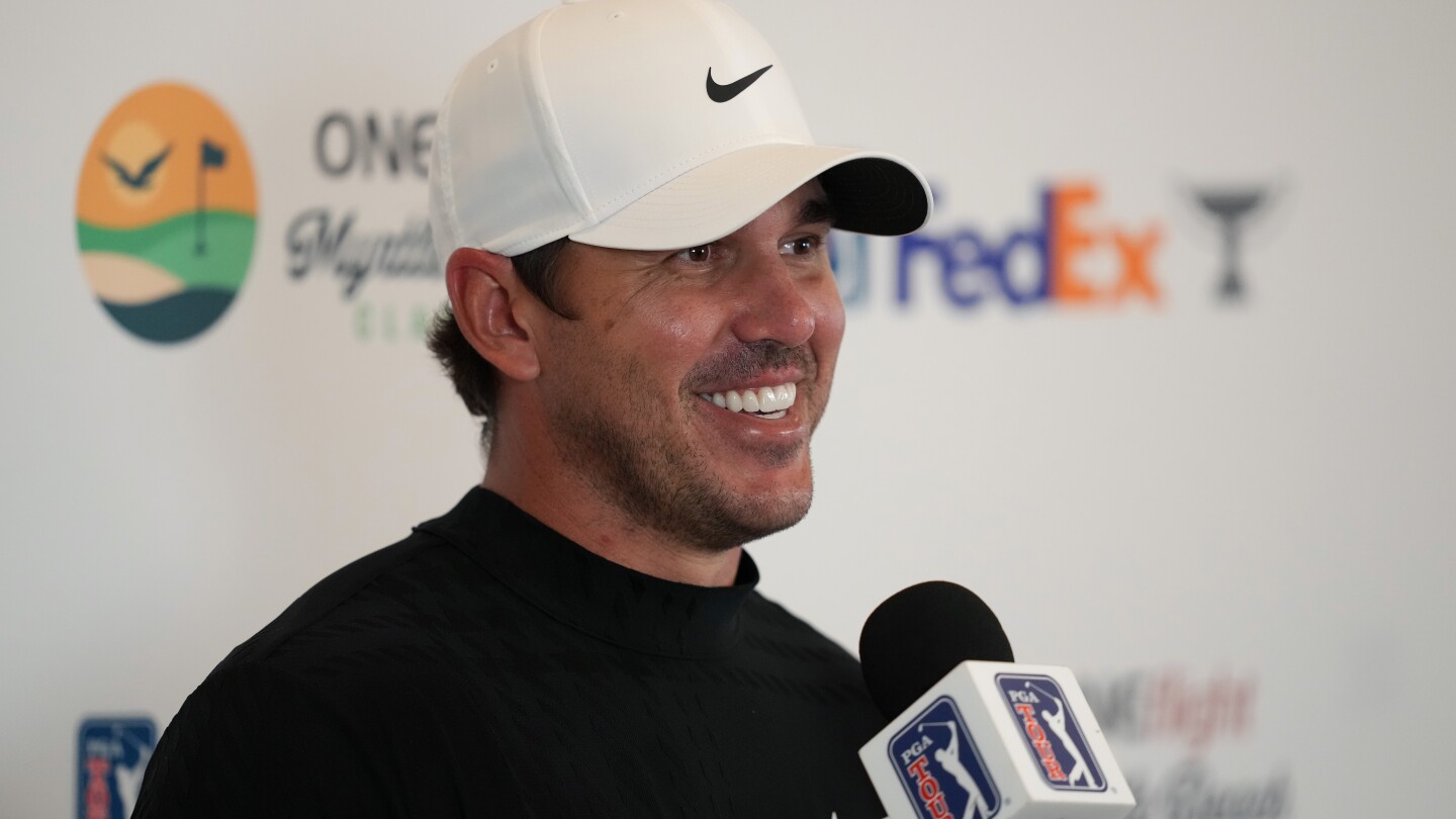 Brooks Koepka shoots his lowest round this year, highlighted by 29 on back nine