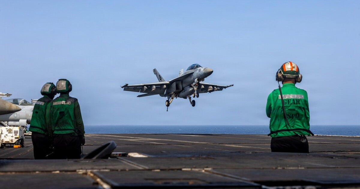 Live Updates: Iran fires missile at Kuwait after U.S. strikes, as Trump says regime "negotiating on fumes"