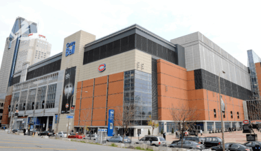 Lightning employees to Be the Thunder at Game 6 after team donation