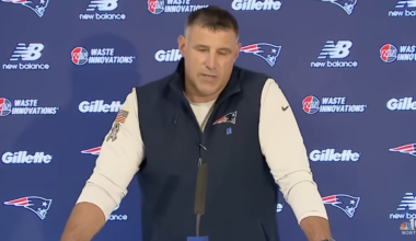 Mike Florio: Mike Vrabel should be worried about Dianna Russini tell-all