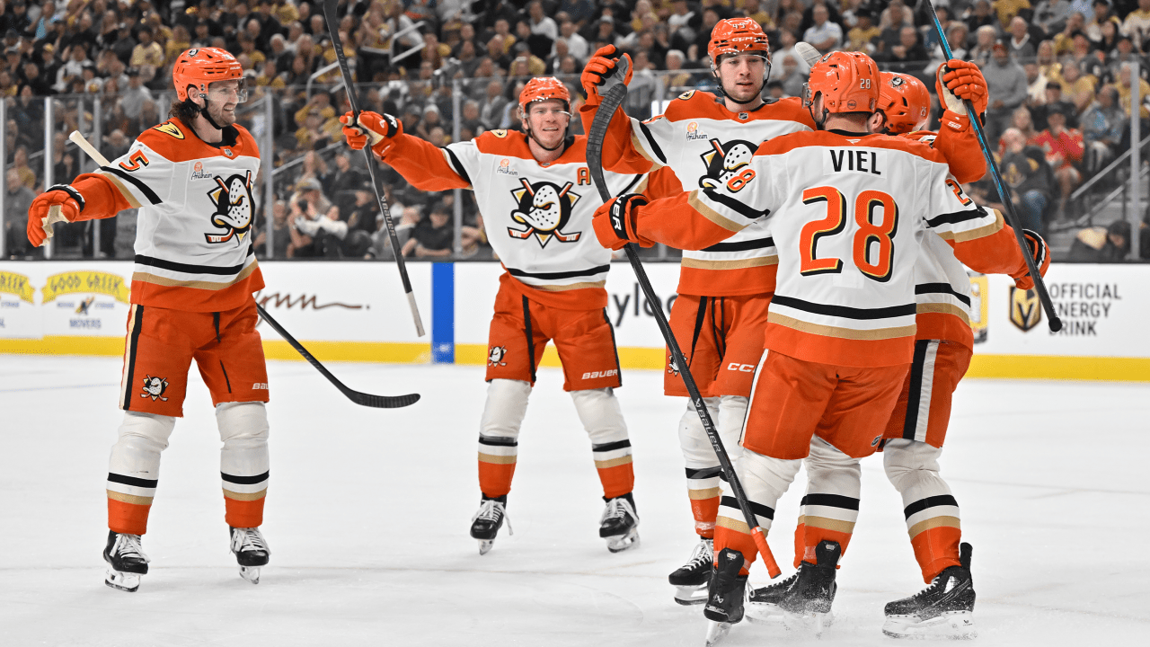 Dostal makes 21 saves, Ducks defeat Golden Knights in Game 2 of West 2nd Round