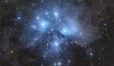 Astrophotographer captures Pleiades 'Seven Sisters' glowing through ghostly blue veil