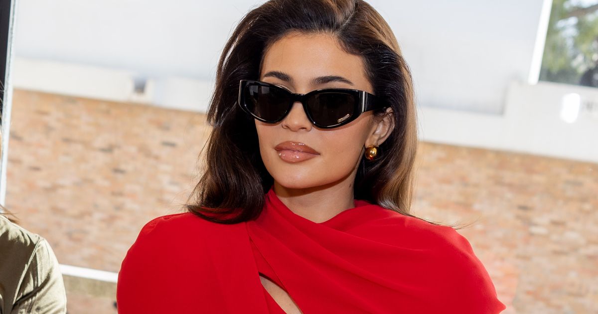Kylie Jenner’s AI Meta Glasses Can Sing ‘Rise and Shine’