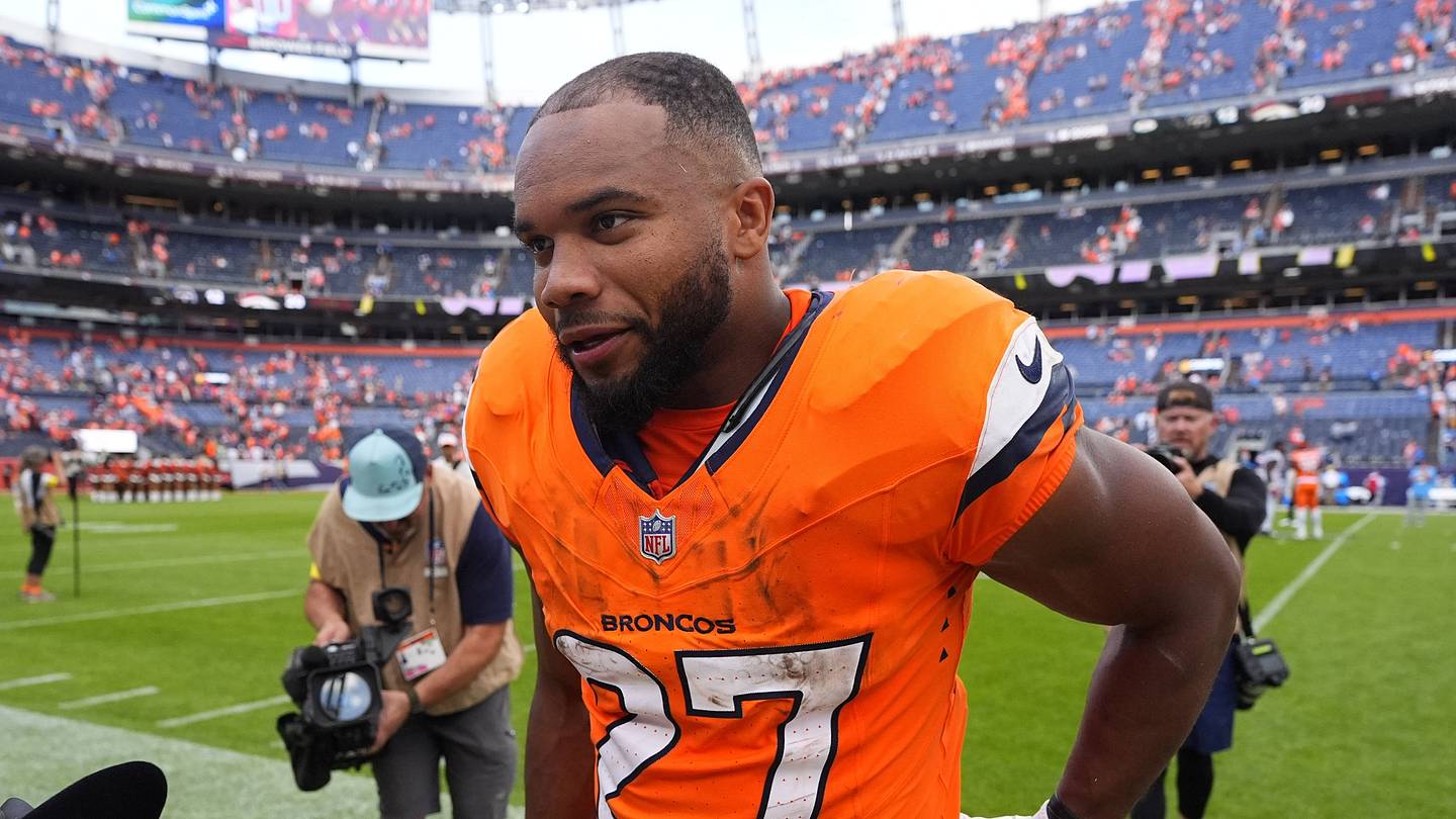 Broncos Rookie Receives Tough Love From J.K. Dobbins