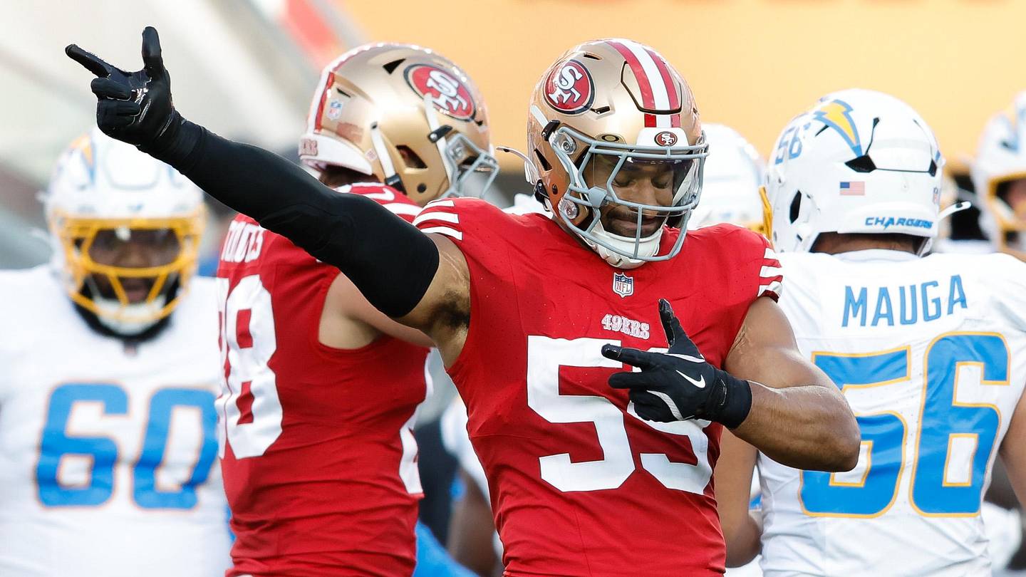 San Francisco 49ers linebacker Curtis Robinson (59)