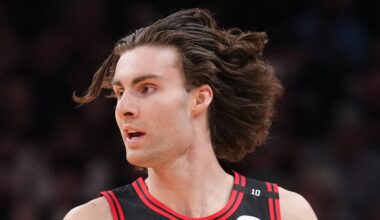 A Josh Giddey Trade Market May Be Forming for the Bulls After Suns Connection