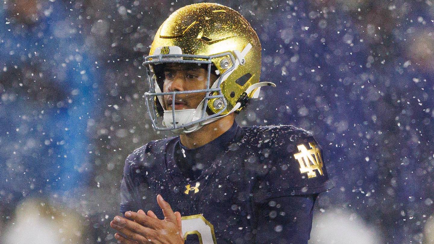 Kenny Minchey sends Notre Dame and CJ Carr a clear message about the season ahead