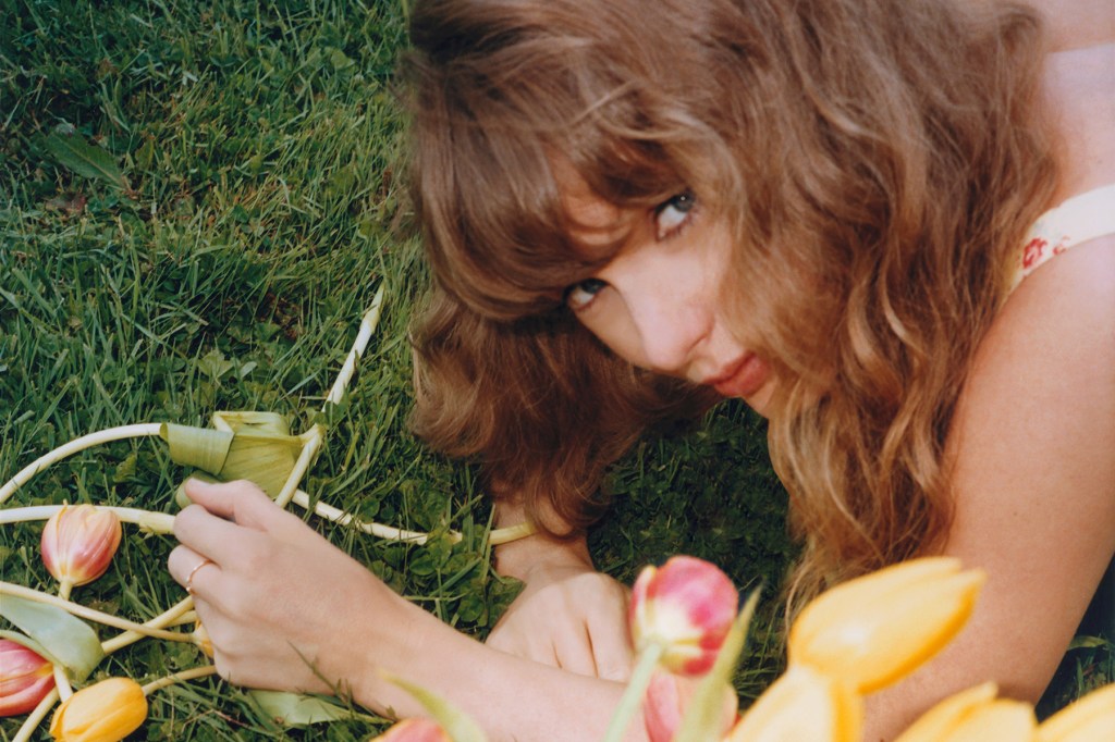 Taylor Swift Leads Week's Best New Music: Friday Music Guide