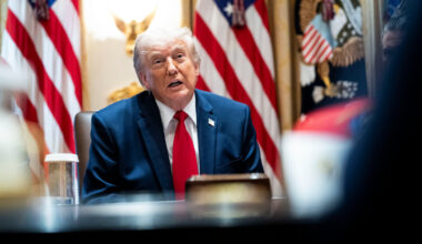 Trump Signs Executive Order Seeking Oversight of A.I. Models