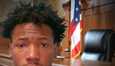 Karmelo Anthony Murder Trial Detective Says Knife in Stabbing Was Legal in Texas