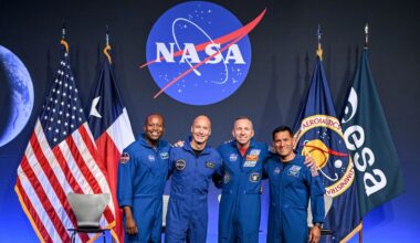 Artemis III's mission specialist Andre Douglas, pilot Luca Parmitano, Cmdr. Randy Bresnik and mission specialist Frank Rubio will be conducting various tests when they attempt to dock their Orion capsule with either SpaceX's Starship and/or Blue Origin's Blue Moon lunar landers. (NASA)