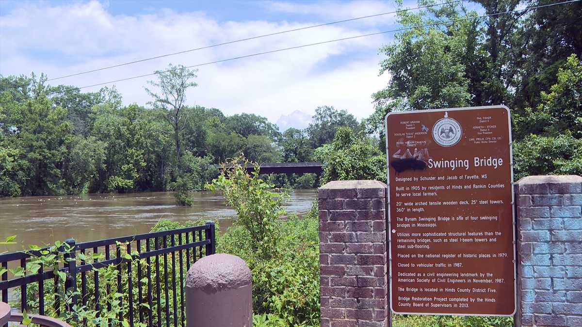 Jackson, Byram brace for Pearl River flooding