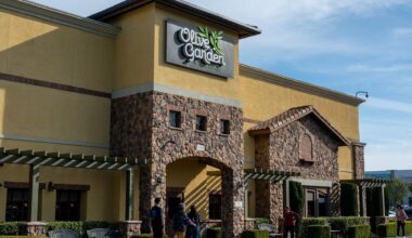 Darden Restaurants (DRI) Q4 2026 earnings