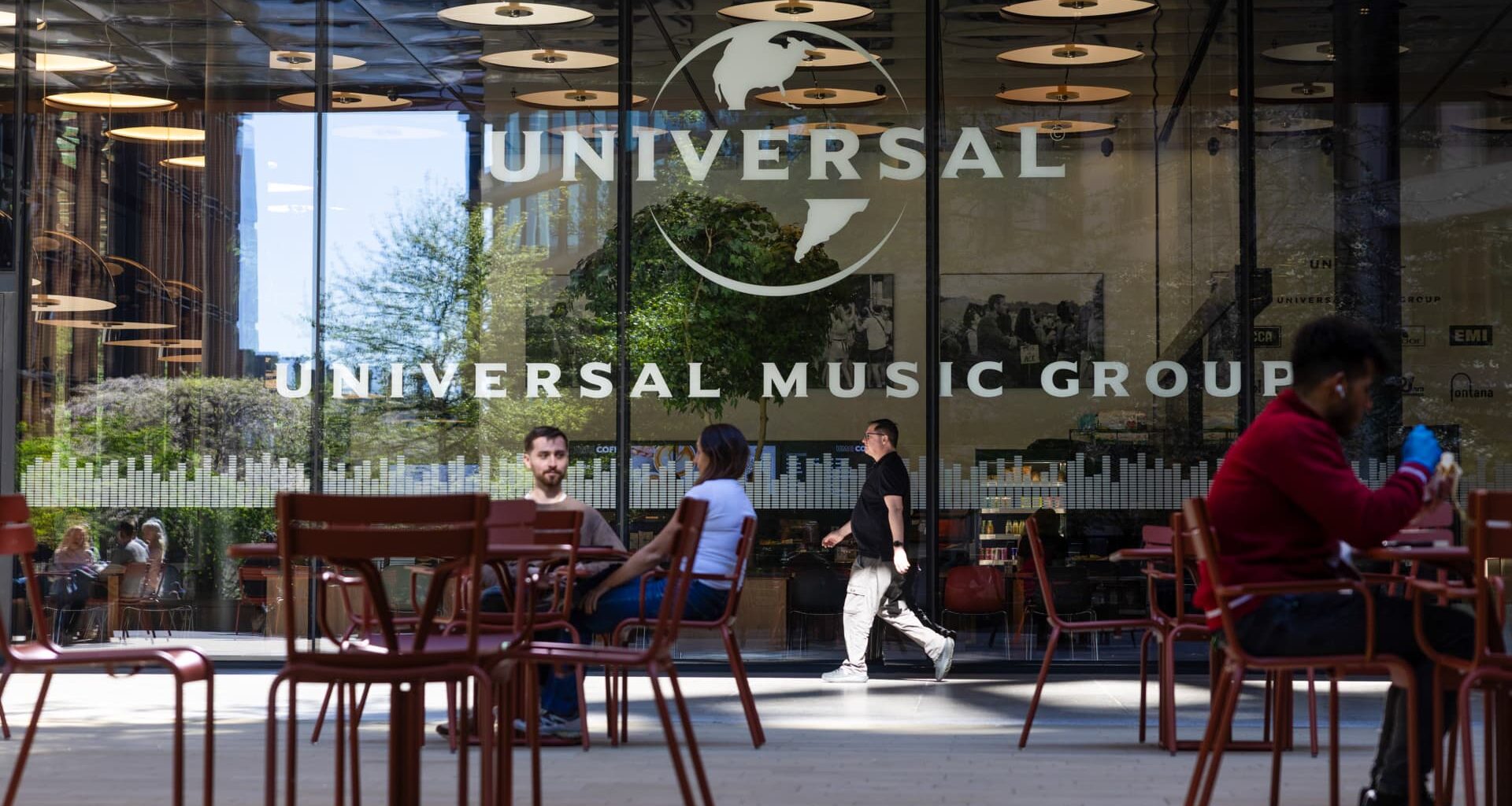 Universal Music slumps 7%; European stocks rise