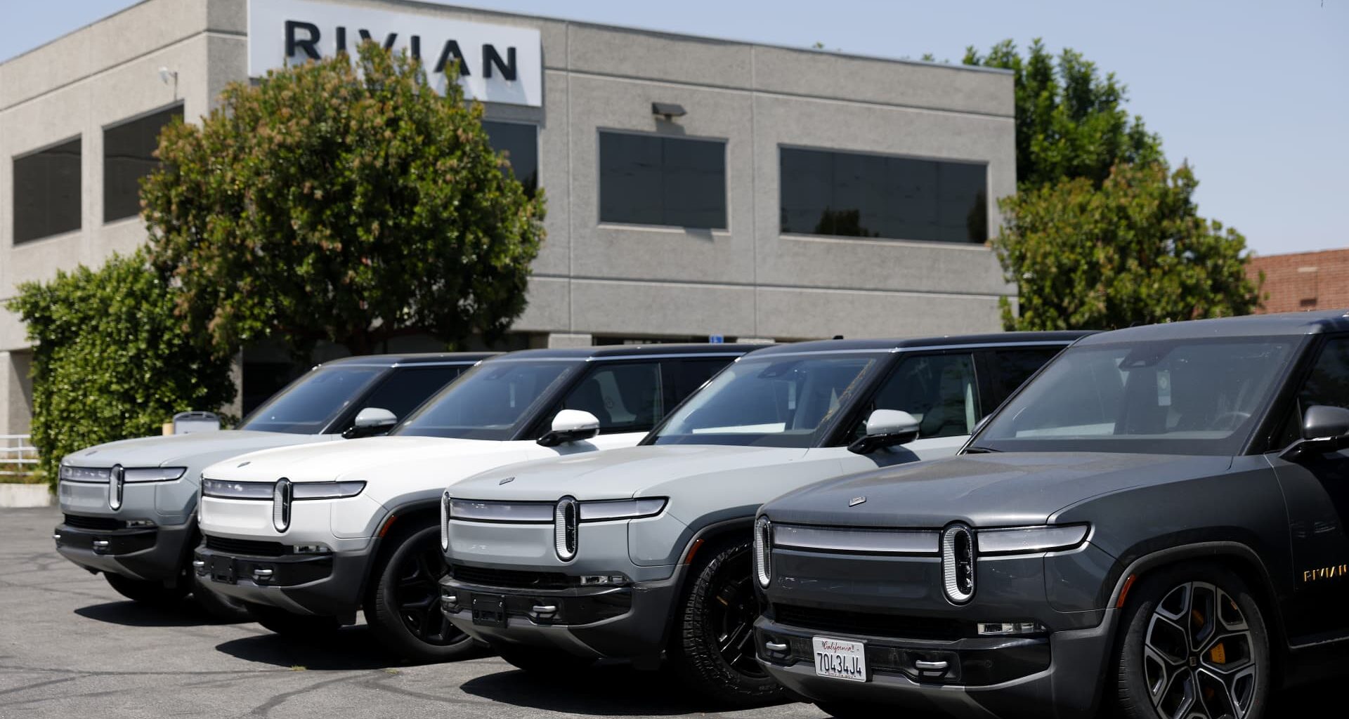Rivian laying off hundreds of workers amid R2 launch