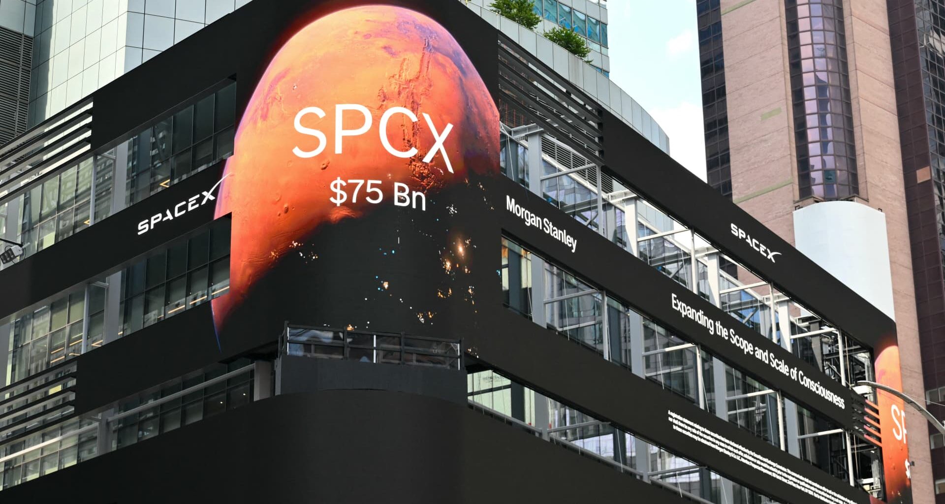 Wall Street's fear gauge tumbles as traders bid up SpaceX shares