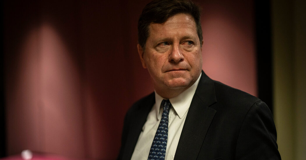 Trump Picks Jay Clayton for Director of National Intelligence After Backlash Over Bill Pulte
